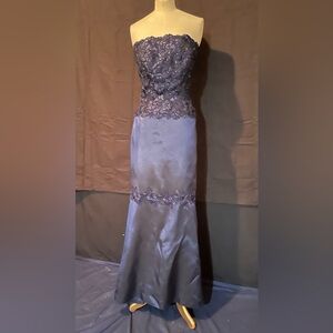 Helen Morley, Navy Blue Strapless Evening Gown Dress 12 Shawl